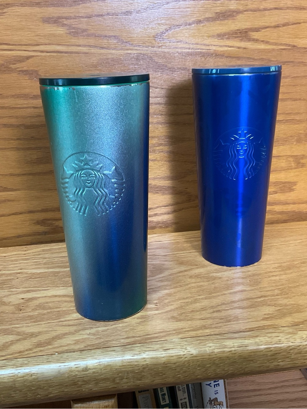 Starbucks 2 Venti Reusable Tumblers Metallic Blue + Green Ombré 24‎ oz Cold Cups